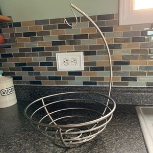 Fruit basket